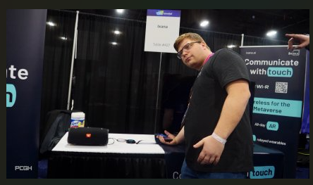 Ixana Wi-R Wire-Like Wireless Revolutionizes Communication